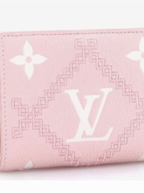*LIKE* NEW Louis Vuitton Clea Wallet Monogram Empreinte Giant Broderies *PRESALE